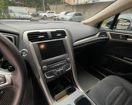 Форд Фьюжн 2017 в Одессе на Automoto.ua Серый Форд Фьюжн, объемом двигателя 1.5 л и пробегом 165 тыс. км за 11300 $, фото 8 на Automoto.ua