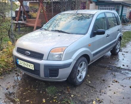 Серый Форд Фьюжн, объемом двигателя 1.2 л и пробегом 98 тыс. км за 5300 $, фото 3 на Automoto.ua