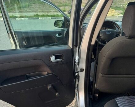 Сірий Форд Фьюжен, об'ємом двигуна 1.4 л та пробігом 240 тис. км за 5200 $, фото 12 на Automoto.ua