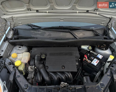 Серый Форд Фьюжн, объемом двигателя 1.4 л и пробегом 141 тыс. км за 5550 $, фото 17 на Automoto.ua