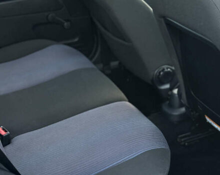 Серый Форд Фьюжн, объемом двигателя 1.4 л и пробегом 141 тыс. км за 5550 $, фото 15 на Automoto.ua