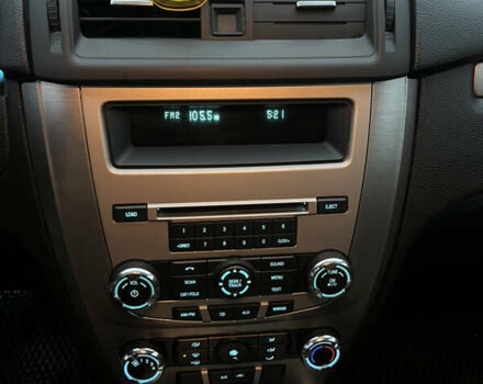 Сірий Форд Фьюжен, об'ємом двигуна 2.49 л та пробігом 140 тис. км за 7000 $, фото 27 на Automoto.ua