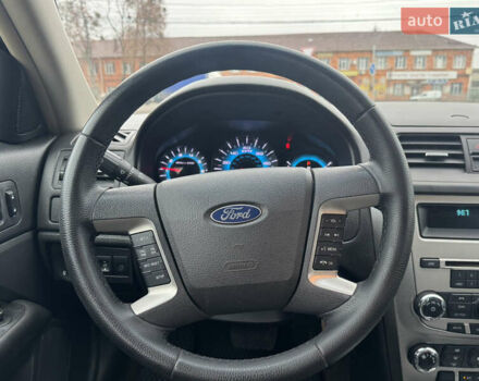 Сірий Форд Фьюжен, об'ємом двигуна 2.49 л та пробігом 138 тис. км за 6900 $, фото 12 на Automoto.ua