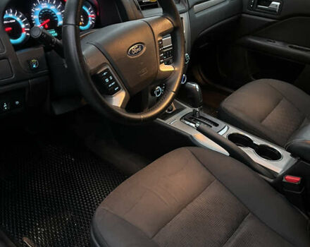 Сірий Форд Фьюжен, об'ємом двигуна 2.49 л та пробігом 140 тис. км за 7000 $, фото 25 на Automoto.ua