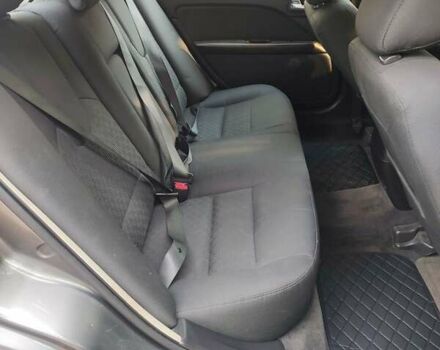 Серый Форд Фьюжн, объемом двигателя 2.49 л и пробегом 218 тыс. км за 6600 $, фото 4 на Automoto.ua