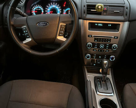 Сірий Форд Фьюжен, об'ємом двигуна 2.49 л та пробігом 140 тис. км за 7000 $, фото 26 на Automoto.ua