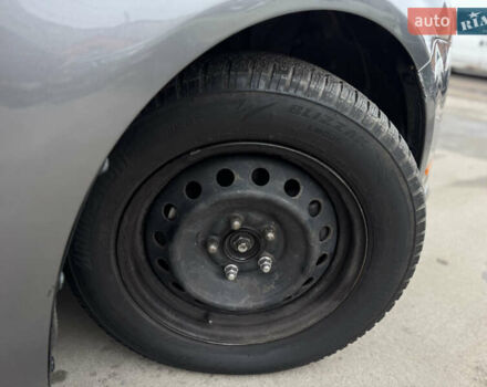 Сірий Форд Фьюжен, об'ємом двигуна 2.5 л та пробігом 218 тис. км за 5950 $, фото 16 на Automoto.ua