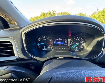 Серый Форд Фьюжн, объемом двигателя 2.5 л и пробегом 264 тыс. км за 9000 $, фото 6 на Automoto.ua