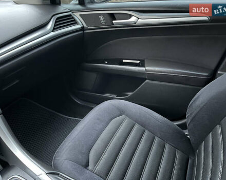 Серый Форд Фьюжн, объемом двигателя 2.49 л и пробегом 195 тыс. км за 9200 $, фото 11 на Automoto.ua