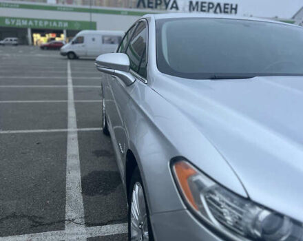 Серый Форд Фьюжн, объемом двигателя 0 л и пробегом 181 тыс. км за 11400 $, фото 12 на Automoto.ua