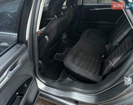 Серый Форд Фьюжн, объемом двигателя 2.49 л и пробегом 195 тыс. км за 9200 $, фото 15 на Automoto.ua