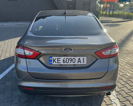 Серый Форд Фьюжн, объемом двигателя 2.49 л и пробегом 205 тыс. км за 9000 $, фото 7 на Automoto.ua