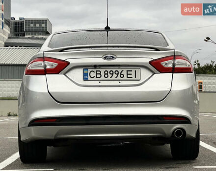 Серый Форд Фьюжн, объемом двигателя 2.5 л и пробегом 235 тыс. км за 7999 $, фото 7 на Automoto.ua