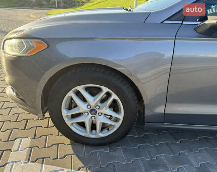 Серый Форд Фьюжн, объемом двигателя 2.49 л и пробегом 205 тыс. км за 9000 $, фото 13 на Automoto.ua