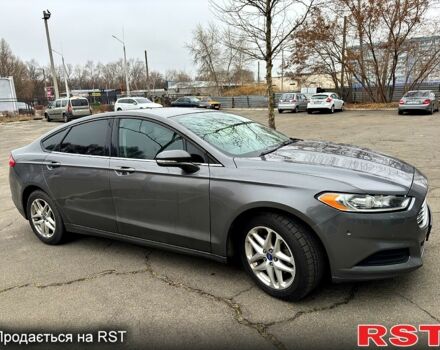 Форд Фьюжн 2012 в Каменское - Днепродзержинск на Automoto.ua Серый Форд Фьюжн, объемом двигателя 2.5 л и пробегом 210 тыс. км за 8700 $, фото 1 на Automoto.ua