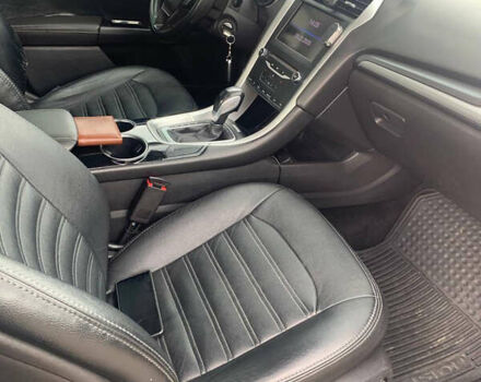 Сірий Форд Фьюжен, об'ємом двигуна 1.6 л та пробігом 200 тис. км за 8200 $, фото 4 на Automoto.ua