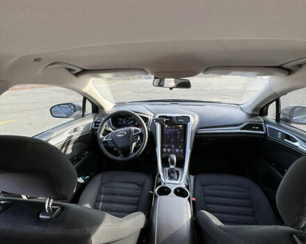 Сірий Форд Фьюжен, об'ємом двигуна 2 л та пробігом 205 тис. км за 11200 $, фото 18 на Automoto.ua