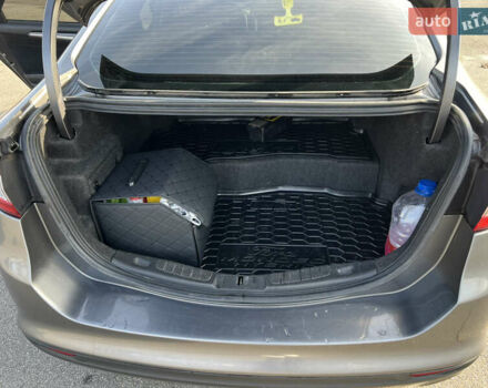 Сірий Форд Фьюжен, об'ємом двигуна 2 л та пробігом 205 тис. км за 11200 $, фото 15 на Automoto.ua