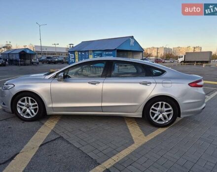 Сірий Форд Фьюжен, об'ємом двигуна 2.49 л та пробігом 129 тис. км за 9550 $, фото 2 на Automoto.ua