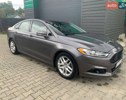 Сірий Форд Фьюжен, об'ємом двигуна 1.6 л та пробігом 200 тис. км за 8200 $, фото 5 на Automoto.ua