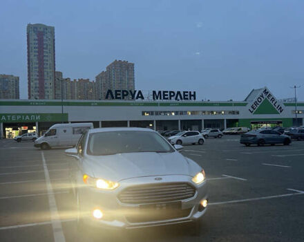 Серый Форд Фьюжн, объемом двигателя 0 л и пробегом 181 тыс. км за 11400 $, фото 4 на Automoto.ua