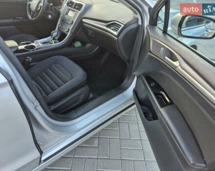 Сірий Форд Фьюжен, об'ємом двигуна 2.49 л та пробігом 129 тис. км за 9550 $, фото 8 на Automoto.ua