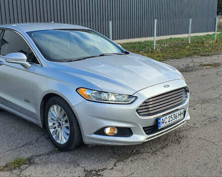 Форд Фьюжн 2013 в Владимир-Волынский на Automoto.ua Серый Форд Фьюжн, объемом двигателя 2 л и пробегом 236 тыс. км за 11700 $, фото 10 на Automoto.ua