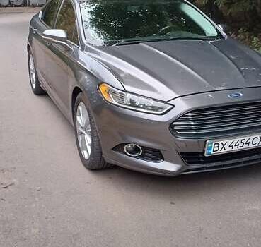 Форд Фьюжн 2013 в Хмельницком на Automoto.ua Серый Форд Фьюжн, объемом двигателя 2 л и пробегом 151 тыс. км за 11500 $, фото 14 на Automoto.ua