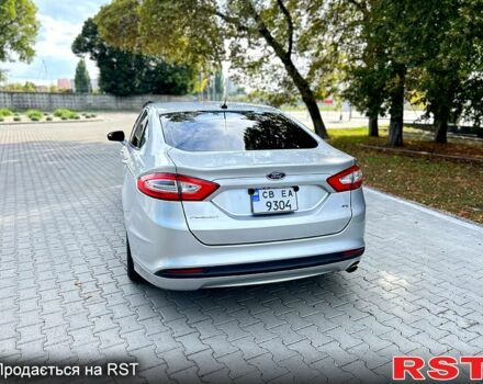 Форд Фьюжн 2013 в Броварах на Automoto.ua Серый Форд Фьюжн, объемом двигателя 2.5 л и пробегом 183 тыс. км за 11200 $, фото 5 на Automoto.ua