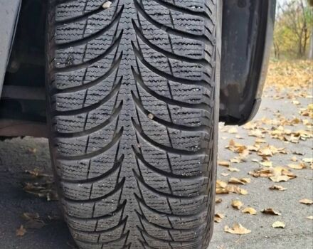 Сірий Форд Фьюжен, об'ємом двигуна 2.5 л та пробігом 198 тис. км за 9800 $, фото 4 на Automoto.ua