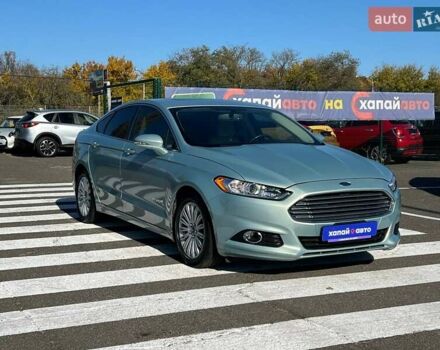Серый Форд Фьюжн, объемом двигателя 2 л и пробегом 181 тыс. км за 11499 $, фото 2 на Automoto.ua