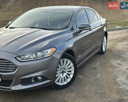 Серый Форд Фьюжн, объемом двигателя 2 л и пробегом 244 тыс. км за 9999 $, фото 9 на Automoto.ua