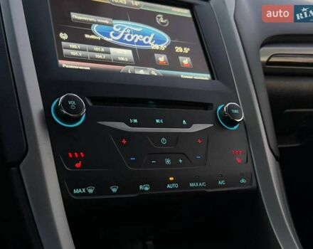 Серый Форд Фьюжн, объемом двигателя 1.6 л и пробегом 223 тыс. км за 9990 $, фото 20 на Automoto.ua