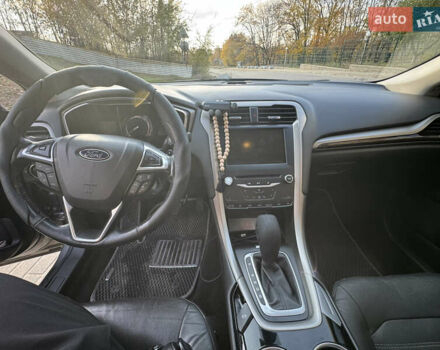 Серый Форд Фьюжн, объемом двигателя 2 л и пробегом 248 тыс. км за 8100 $, фото 15 на Automoto.ua