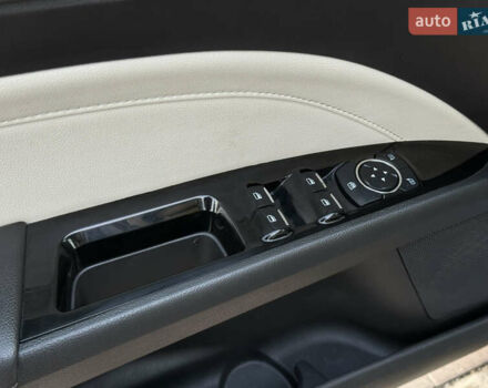 Серый Форд Фьюжн, объемом двигателя 2 л и пробегом 104 тыс. км за 10800 $, фото 12 на Automoto.ua