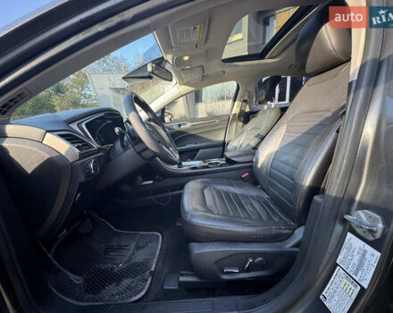 Серый Форд Фьюжн, объемом двигателя 2 л и пробегом 248 тыс. км за 8100 $, фото 12 на Automoto.ua