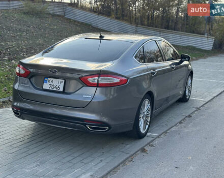 Серый Форд Фьюжн, объемом двигателя 2 л и пробегом 248 тыс. км за 8100 $, фото 2 на Automoto.ua