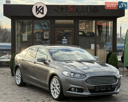 Серый Форд Фьюжн, объемом двигателя 2 л и пробегом 104 тыс. км за 10800 $, фото 4 на Automoto.ua