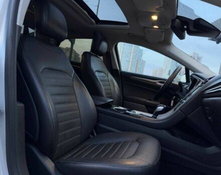 Сірий Форд Фьюжен, об'ємом двигуна 0 л та пробігом 223 тис. км за 9990 $, фото 11 на Automoto.ua