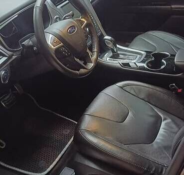 Форд Фьюжн 2013 в Хмельницком на Automoto.ua Серый Форд Фьюжн, объемом двигателя 2 л и пробегом 151 тыс. км за 11500 $, фото 10 на Automoto.ua
