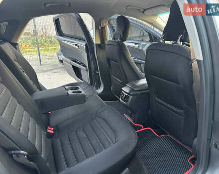 Сірий Форд Фьюжен, об'ємом двигуна 1.5 л та пробігом 250 тис. км за 7600 $, фото 30 на Automoto.ua