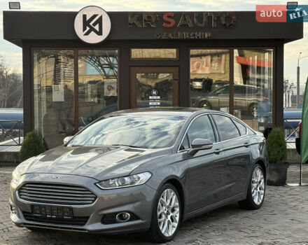 Серый Форд Фьюжн, объемом двигателя 2 л и пробегом 104 тыс. км за 10800 $, фото 2 на Automoto.ua