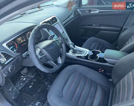 Сірий Форд Фьюжен, об'ємом двигуна 2.49 л та пробігом 211 тис. км за 9200 $, фото 6 на Automoto.ua