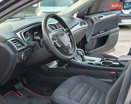 Сірий Форд Фьюжен, об'ємом двигуна 1.5 л та пробігом 250 тис. км за 7600 $, фото 6 на Automoto.ua