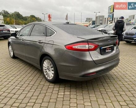 Серый Форд Фьюжн, объемом двигателя 2 л и пробегом 231 тыс. км за 11500 $, фото 5 на Automoto.ua