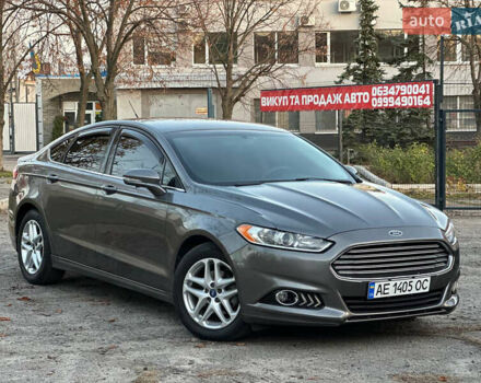 Сірий Форд Фьюжен, об'ємом двигуна 1.5 л та пробігом 250 тис. км за 7600 $, фото 2 на Automoto.ua