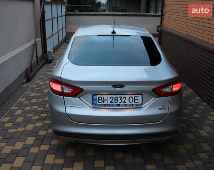 Серый Форд Фьюжн, объемом двигателя 1.6 л и пробегом 87 тыс. км за 8700 $, фото 5 на Automoto.ua
