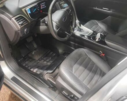 Серый Форд Фьюжн, объемом двигателя 2 л и пробегом 120 тыс. км за 10300 $, фото 3 на Automoto.ua