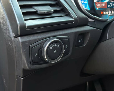 Сірий Форд Фьюжен, об'ємом двигуна 1.5 л та пробігом 250 тис. км за 7600 $, фото 13 на Automoto.ua