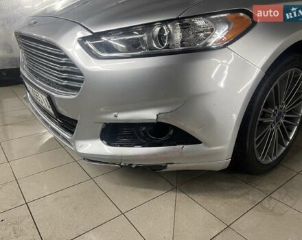 Серый Форд Фьюжн, объемом двигателя 1.6 л и пробегом 135 тыс. км за 7400 $, фото 3 на Automoto.ua